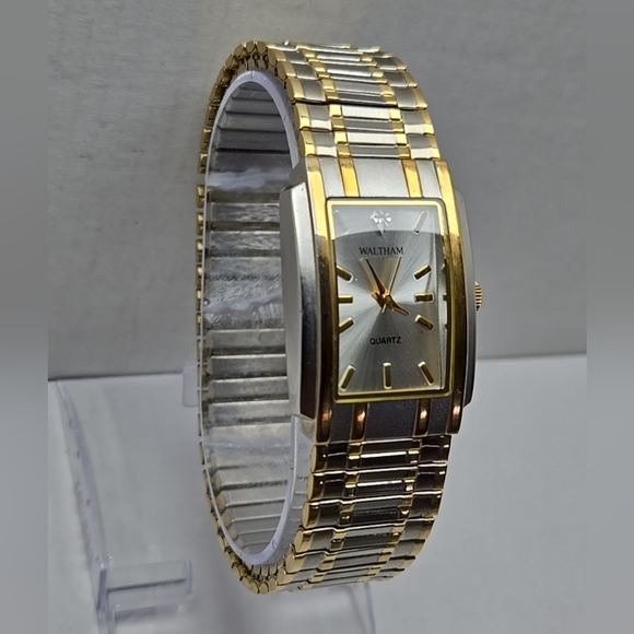 Waltham WTH13 Mens Tank Watch Gold Silver Tone Quartz Diamond Accent New Battery - Picture 3 of 10